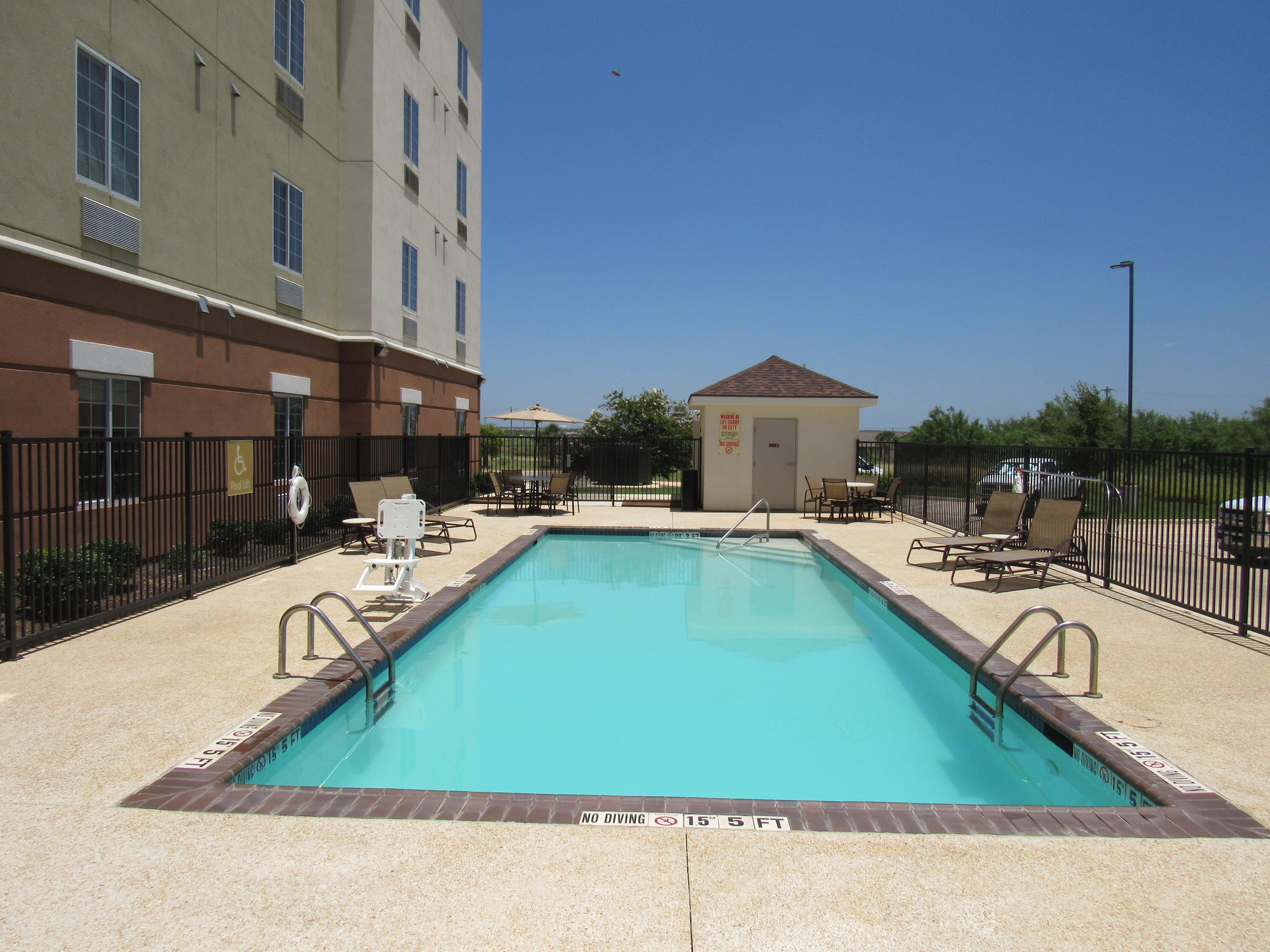 Candlewood Suites Cotulla, An Ihg Hotel Exterior photo